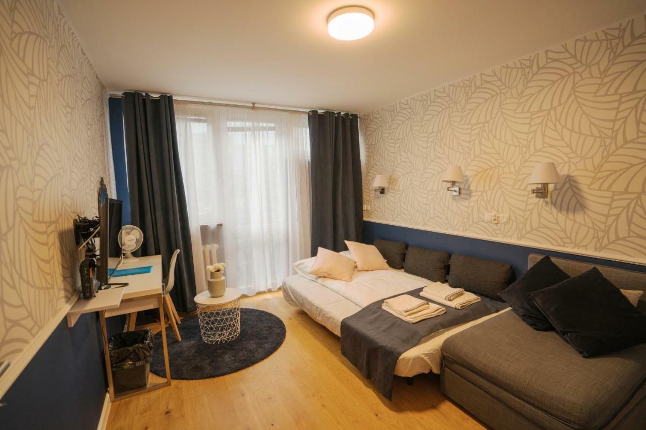 Apartament Hotel Grzybowska 9 Varsovia Exterior foto
